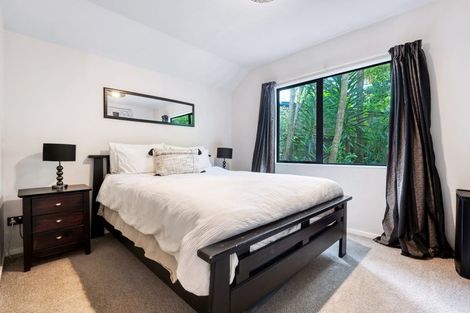 Photo of property in 35a Picasso Drive, West Harbour, Auckland, 0618