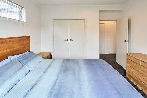 Photo of property in 109a Gloaming Hill, Titahi Bay, Porirua, 5022