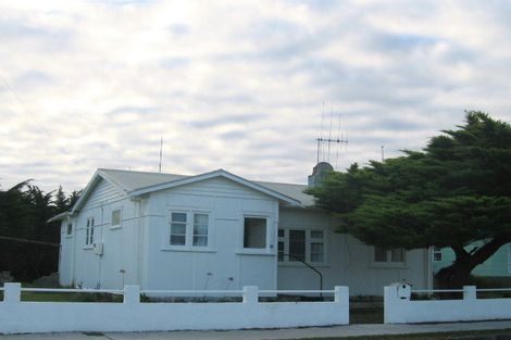 Photo of property in 29 Moana Street, Otaki Beach, Otaki, 5512