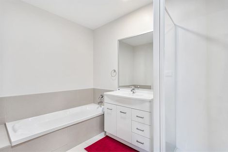 Photo of property in 62 Kuaka Drive, Takanini, 2112