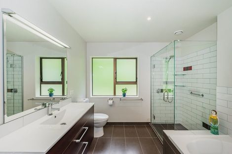 Photo of property in 23 Tawa Street, Waikanae, 5036