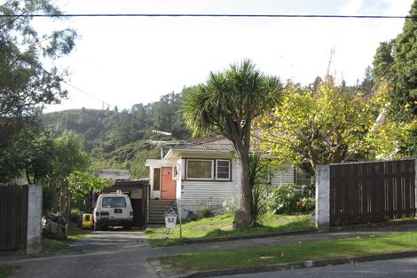 Photo of property in 53 Hay Street, Naenae, Lower Hutt, 5011