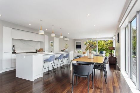 Photo of property in 19 Chepstow Avenue, Fendalton, Christchurch, 8052