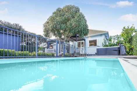 Photo of property in 11 Galway Avenue, Hamilton East, Hamilton, 3216