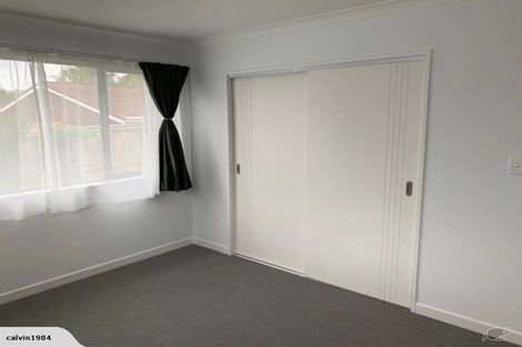 Photo of property in 127 Botany Road, Botany Downs, Auckland, 2010