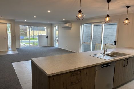 Photo of property in 28 Hillock Rise, Ramarama, 2579