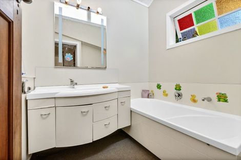 Photo of property in 86 Insoll Avenue, Enderley, Hamilton, 3214