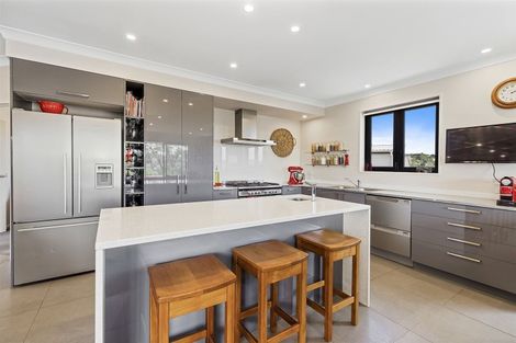 Photo of property in 8 Semaphore Lane, Whitby, Porirua, 5024