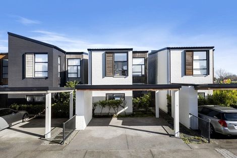 Photo of property in 7 Battalion Drive, Papakura, 2110