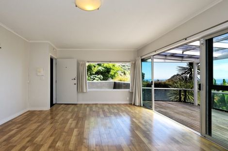Photo of property in 98 Seaview Road, Piha, New Lynn, 0772