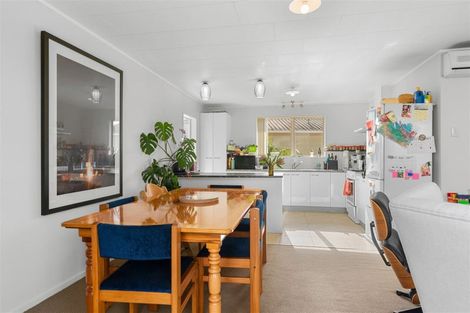 Photo of property in 5 South Road, Waipu, 0510