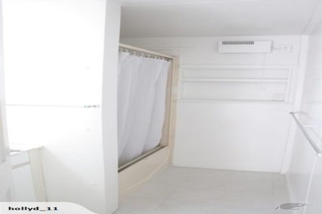 Photo of property in 147 Onepu Road, Lyall Bay, Wellington, 6022