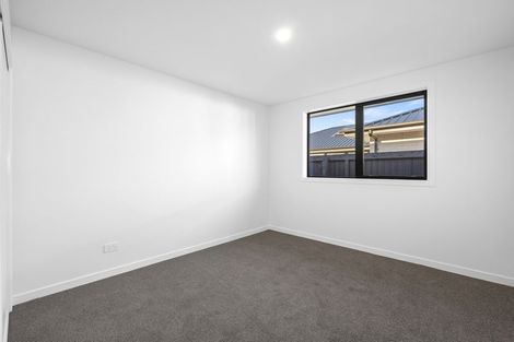 Photo of property in 2 Kahurangi Road, Halswell, 8025
