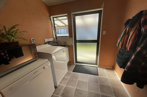 Photo of property in 1 Orchard Place, Lynmore, Rotorua, 3010