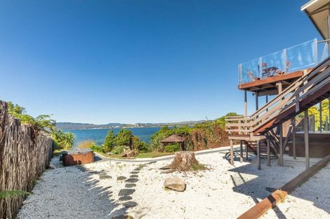 Photo of property in 177 Kawaha Point Road, Kawaha Point, Rotorua, 3010