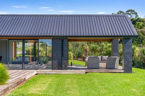 Photo of property in 159 Robert Hastie Drive, Mangawhai, 0573