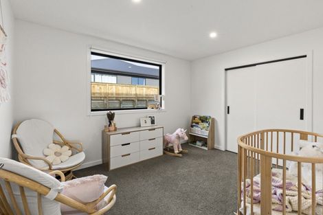 Photo of property in 43 Spur Ridge Rise, Jacks Point, 9371