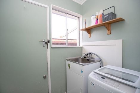 Photo of property in 59 Sutherland Crescent, Westbrook, Palmerston North, 4412