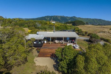 Photo of property in 245 Te Hapua Road, Te Horo, Otaki, 5581