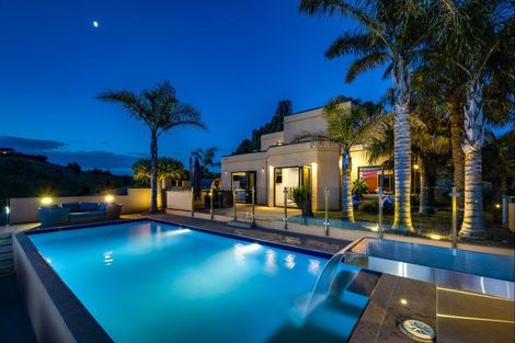 Photo of property in 125 Tironui Drive, Taradale, Napier, 4112