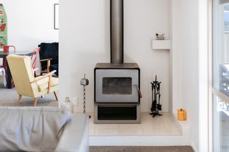 Photo of property in 306 Omokoroa Road, Omokoroa, 3114