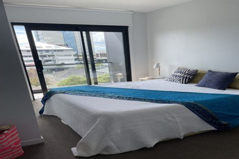 Photo of property in Frank Sargeson Apts, 303/74 Anzac Street, Takapuna, Auckland, 0622