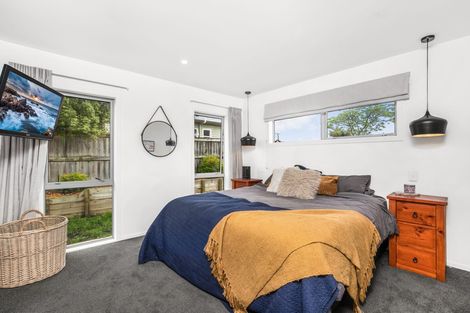 Photo of property in 47 Burrow Road, Pukekohe, 2120