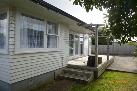 Photo of property in 39a Harrington Road, Henderson, Auckland, 0610
