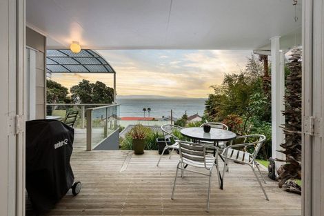 Photo of property in 5 Adams Road, Thornton Bay, Thames, 3575