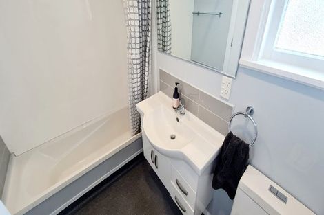 Photo of property in 32 Rimutaka Street, Trentham, Upper Hutt, 5018