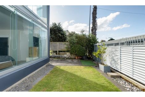 Photo of property in 1340 Papamoa Beach Road, Papamoa Beach, Papamoa, 3118