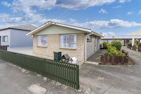 Photo of property in 7a Osmond Street, South Dunedin, Dunedin, 9012