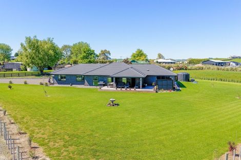 Photo of property in 3 Chamberry Drive, Waipukurau, 4282