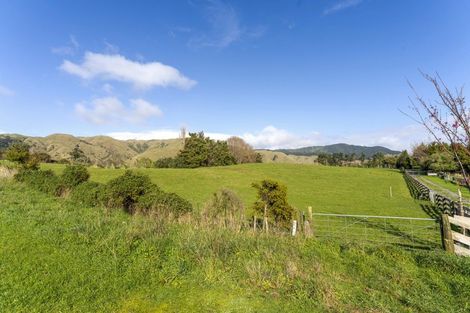Photo of property in 156 Gear Road, Te Horo, Otaki, 5582