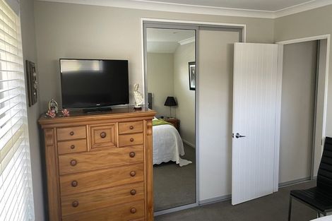 Photo of property in 3/502 Harewood Road, Harewood, Christchurch, 8051