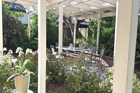 Photo of property in 5 Oaktree Lane, Bishopdale, Christchurch, 8053