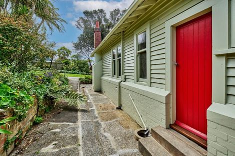 Photo of property in 77 Old Karori Road, Karori, Wellington, 6012