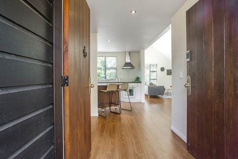 Photo of property in 2/30 Uppingham Crescent, Hillcrest, Auckland, 0627