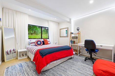 Photo of property in 32a Duncansby Road, Stanmore Bay, Whangaparaoa, 0932