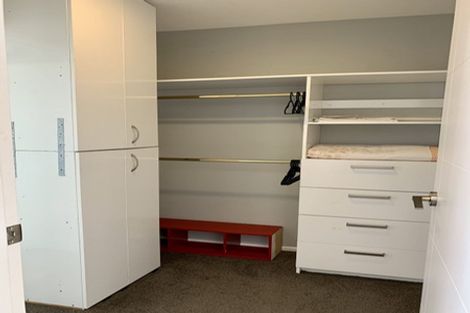 Photo of property in 16 Jade Court, Rosedale, Auckland, 0632