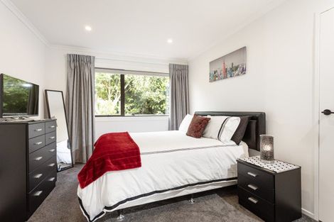 Photo of property in 215 Bay View Road, Saint Clair, Dunedin, 9012