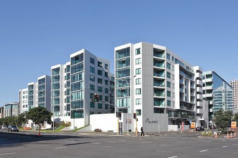 Photo of property in The Docks Apartments, 113/2 Dockside Lane, Auckland Central, Auckland, 1010