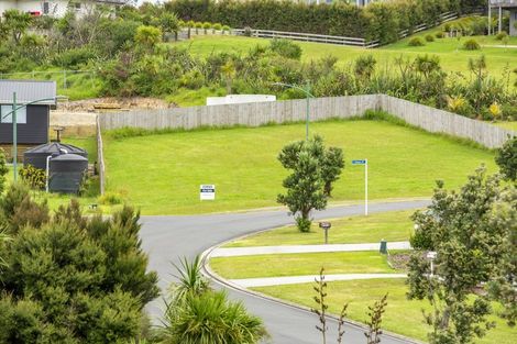 Photo of property in 17 Kahu Drive, Mangawhai, 0505