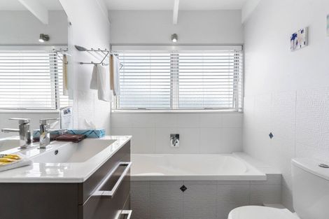 Photo of property in 20/415 Port Road, Whangamata, 3620