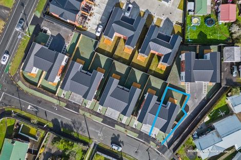 Photo of property in 2/5 Sundown Crescent, Melville, Hamilton, 3206