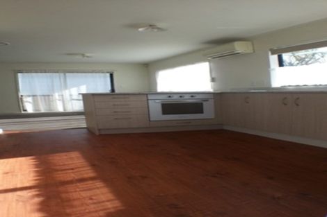 Photo of property in 55 Woodglen Road, Glen Eden, Auckland, 0602