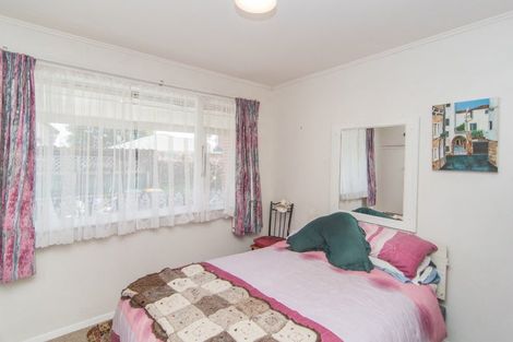 Photo of property in 28 Ewen Road, Temuka, 7920