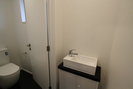 Photo of property in 8 Shingle Street, Sydenham, Christchurch, 8023