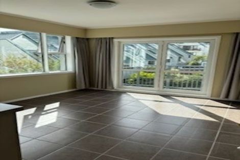 Photo of property in 6/36 Roxburgh Street, Mount Victoria, Wellington, 6011