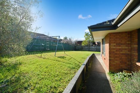 Photo of property in 32 Legacy Drive, Henderson, Auckland, 0612